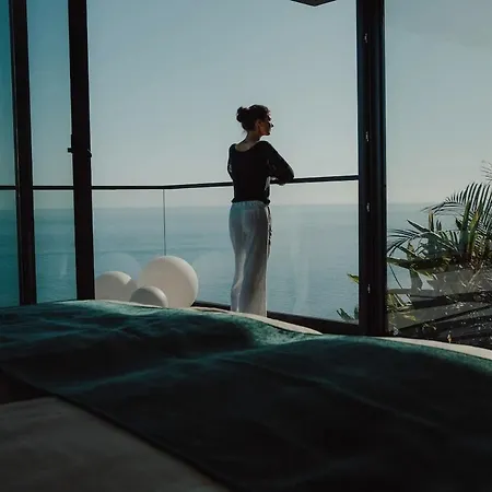 Mea Suna - Exclusive Oceanfront In Madeira *