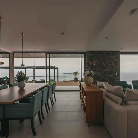 Hébergement de vacances Mea Suna - Exclusive Oceanfront In Madeira Estreito Da Calheta