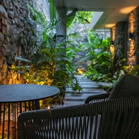 Mea Suna - Exclusive Oceanfront In Madeira *